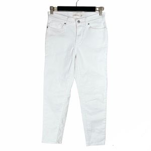 Levi’s White Classic Crop Skinny Jeans